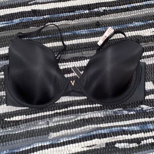 NWT VS Illusion Bra